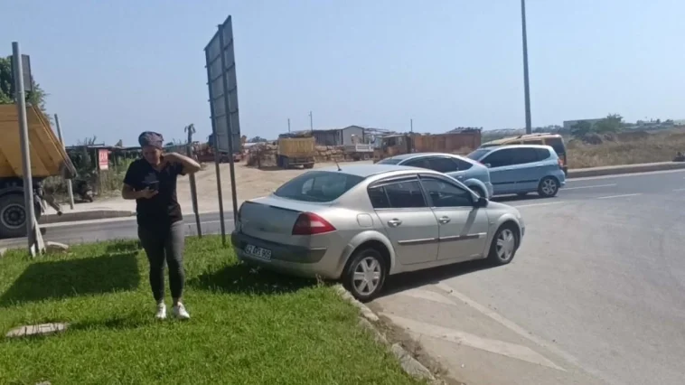 Antalya'da kaza yapan sürücü hastaneye gitmeyi reddetti