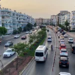 Antalya'da trafiğe kayıtlı araç sayısı 1 milyon 700 bine yaklaştı