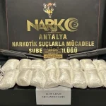 Antalya'da uyuşturucu ve silahlar ele geçirildi: 16 kişi tutuklandı