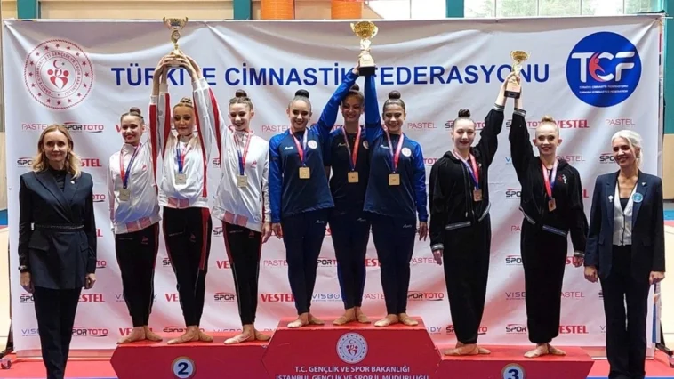 Antalyasporlu cimnastikçiler Türkiye Şampiyonu