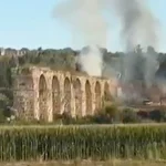 Aspendos Su Kemerleri yakınında çıkan yangın korkuttu