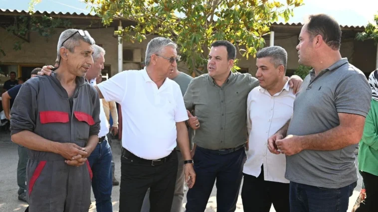 Başkan Topaloğlu belediye personeli ile bayramlaştı