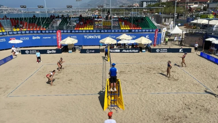 Dünya Plaj Voleybolu Pro Tur'un Alanya etabı başladı