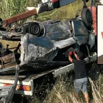 Elektrik direğine çarpan aracın sürücüsü hayatını kaybetti