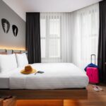 ŞEHRİN GEÇMİŞİNİ MODERN TASARIMLA SÜSLEDİ