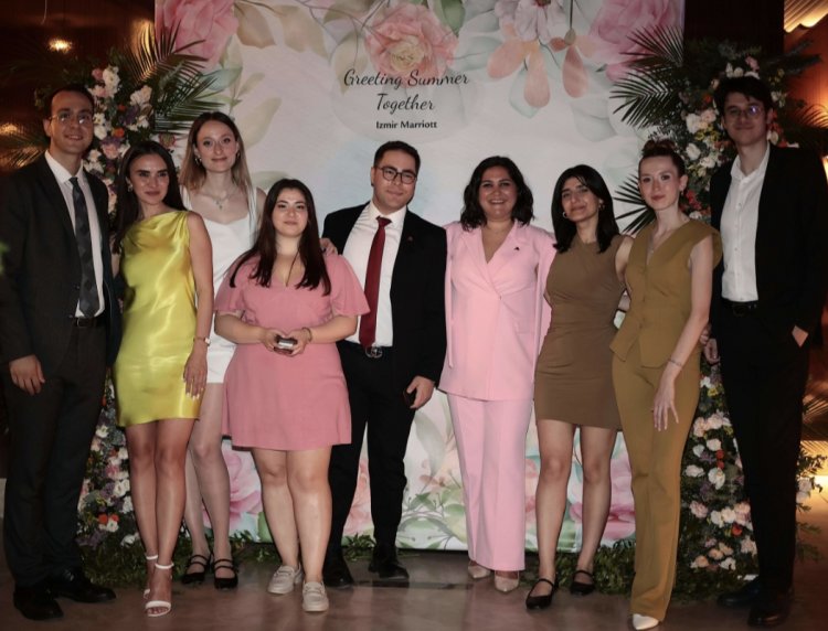 image_750x_6853d8f6a8eee-1