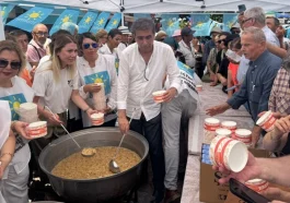 İYİ Parti Antalya’dan aşureyle kardeşlik vurgusu