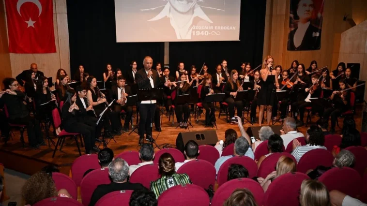 Kemer'de 'Bir nota bir umut' konseri