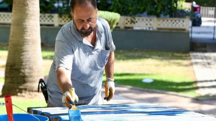 Kepez’in Mevlana Parkı yenilendi