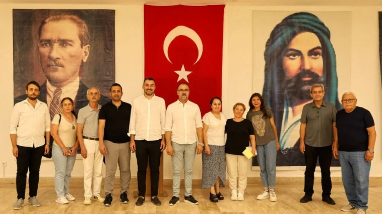 Manavgat Cemevi’nde lokmalar paylaşıldı