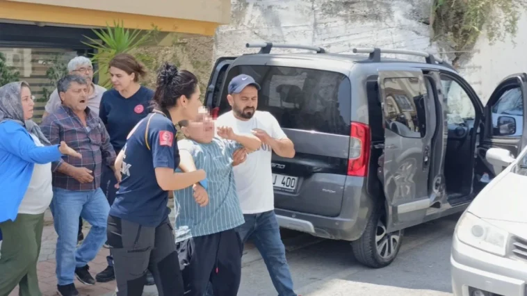 Manavgat'ta küçük çocuğun ambulans korkusu kazanın önüne geçti