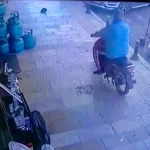 Motosikletli hırsız tüp çaldı, kaçtı