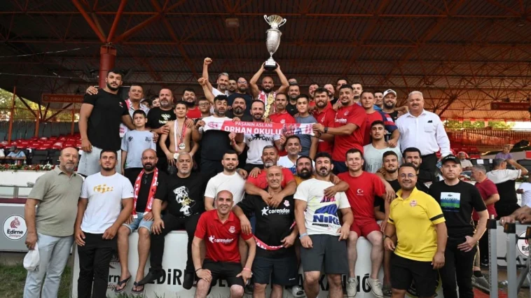 Okulu'yu kutlama ve karşılama töreni ertelendi