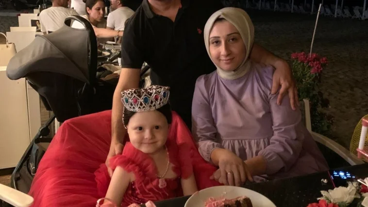 Serik'te belediye çalışanlarından Defne'ye sürpriz