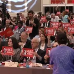 Sosyalist Enternasyonal'de 'Free İmamoğlu' pankartı: DEM Partili Hatimoğulları ve Temelli'nin pankartı kaldırmaması dikkat çekti