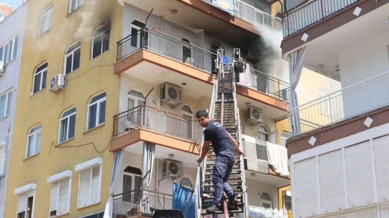 5 katlı binada can pazarı yaşandı