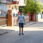 Balkondan düşen Metehan, azmiyle yeniden yürümeye başladı