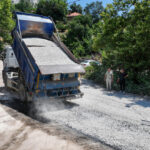 Serik Haskızılören Mahallesi yeni yoluna kavuştu