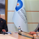 Antalya Büyükşehir Belediyesine yönelik yeni operasyon; 3 gözaltı / Ek fotoğraflar