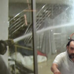 İtfaiyeciden asayiş olayına müdahale Tazyikli suyu sıkıp yakalanmasını sağladı