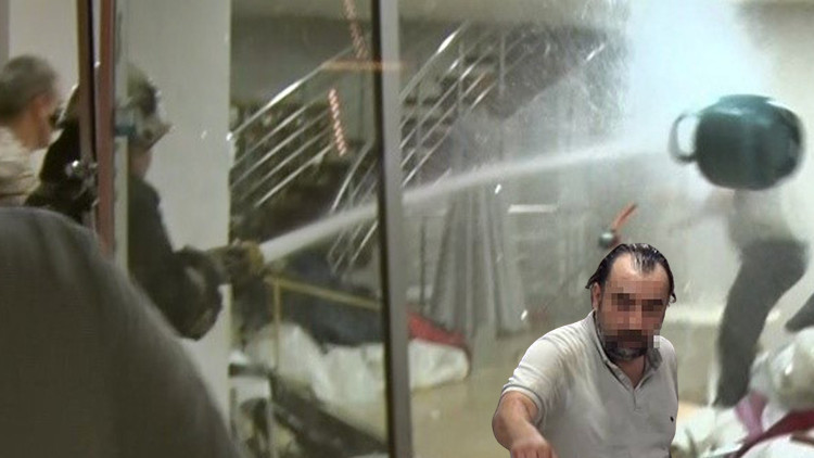 İtfaiyeciden asayiş olayına müdahale Tazyikli suyu sıkıp yakalanmasını sağladı