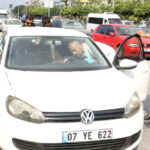 Direksiyon başında ölü bulundu