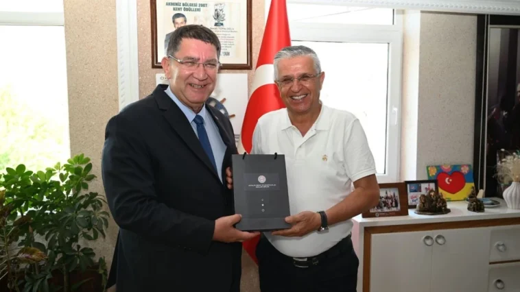 AESOB Başkanı Dere’den Başkan Topaloğlu’na ziyaret