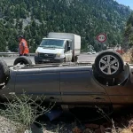 Akseki'de otomobil yoldan çıkıp takla attı: 2 yaralı