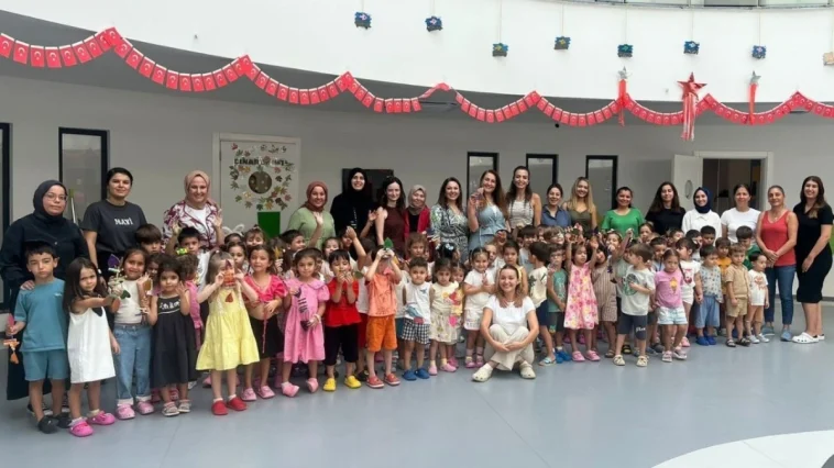 Alanya'da minik öğrencilere geri dönüşüm eğitimi
