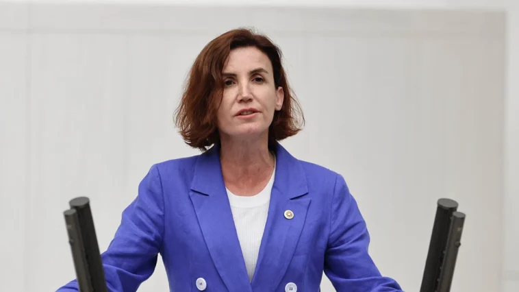 Aliye Coşar: “Manavgat bağlantı yolu tarım arazilerine zarar verecek”