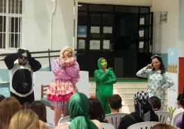 Antalya Kepez'de masal gibi tiyatro