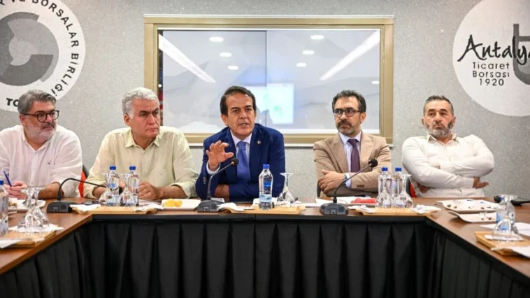 Antalya'da lisanslı depoculuk için ilk adım