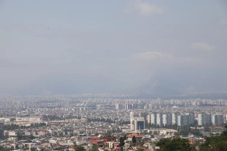 Antalya'da nem oranı yüzde 85'e ulaştı