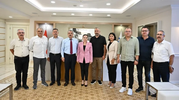 Birleşik Kamu-İş Konfederasyonu’ndan Büyükşehir’e destek ziyareti