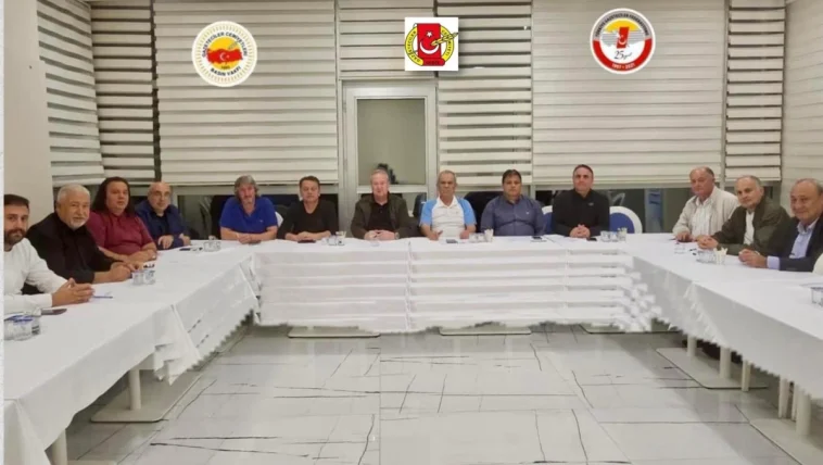 Gazetecilik mesleğinin sorunları masaya yatırıldı