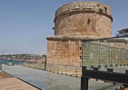 Hıdırlık Kulesi Seyir Terası projesi sona yaklaştı