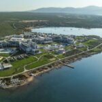 TÜRKİYE'DE 'İKİ MAVİ BAYRAK' ALAN İLK OTEL OLDU