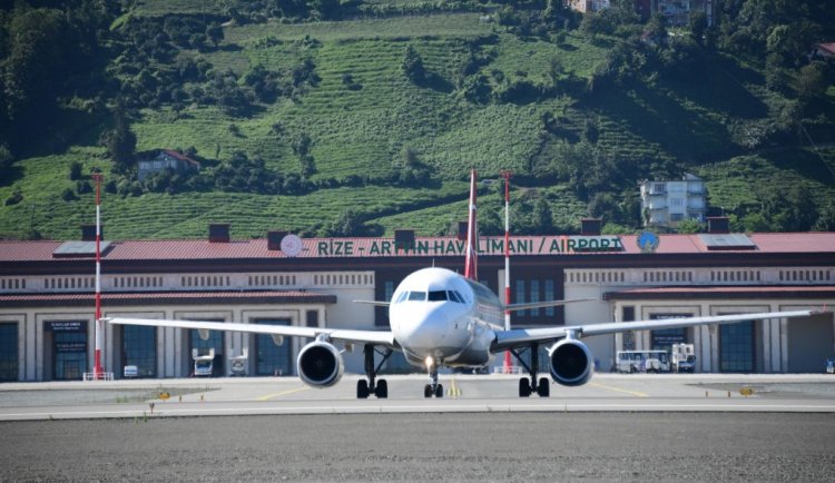 HAVAYOLU İLE 6 AYDA 108,8 MİLYON YOLCU SEYAHAT ETTİ