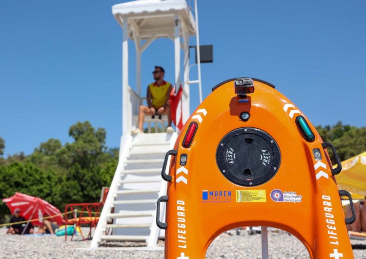 ANTALYA BÜYÜKŞEHİR’İN ROBOT CANKURTARANLARI İŞ BAŞINDA