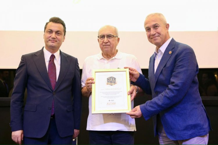 ALTAV 30. YILINI KUTLADI