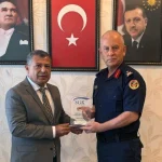 Jandarma komutanından SGK müdürüne ziyaret