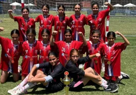 Kepezli minik hentbolcular şampiyon oldu