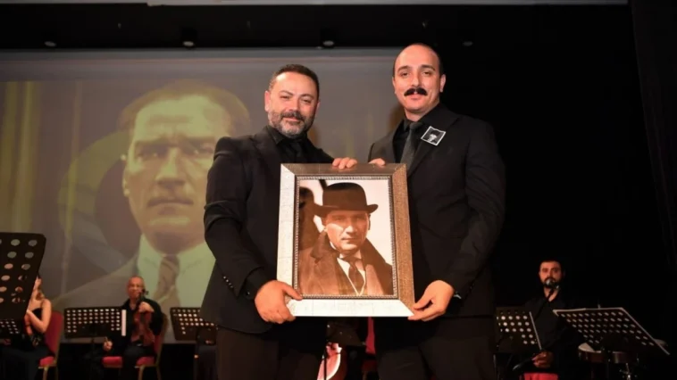 Kotan'dan Konyaaltı'na iki yeni türkü armağanı