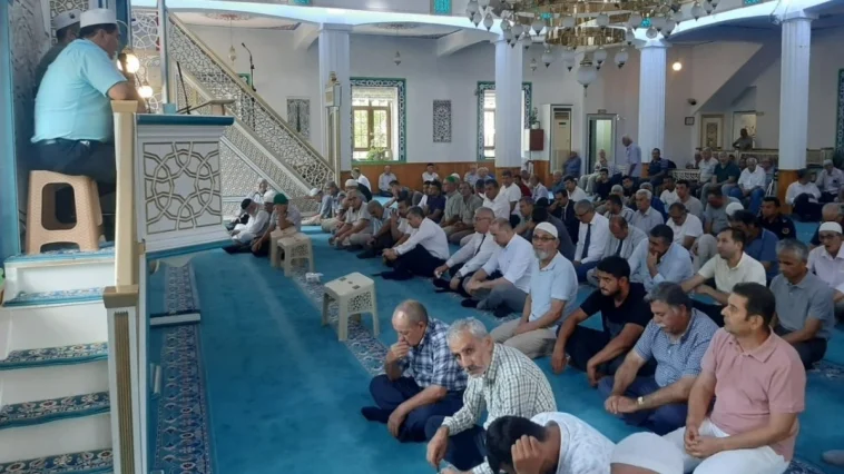 Kumluca'da 15 Temmuz şehitleri dualarla anıldı