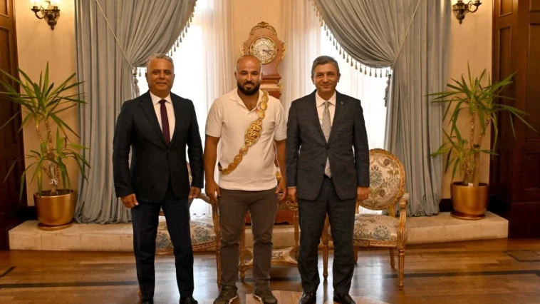 Orhan Okulu, Vali Şahin’i ziyaret etti