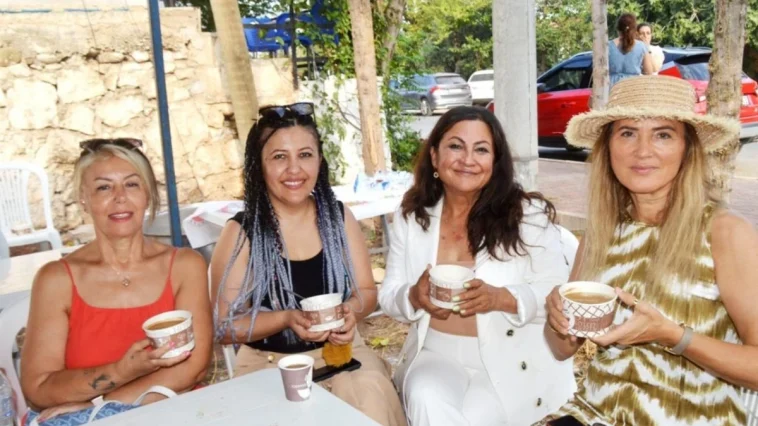 Özel bireylere destek veren kurumlara çok özel teşekkür