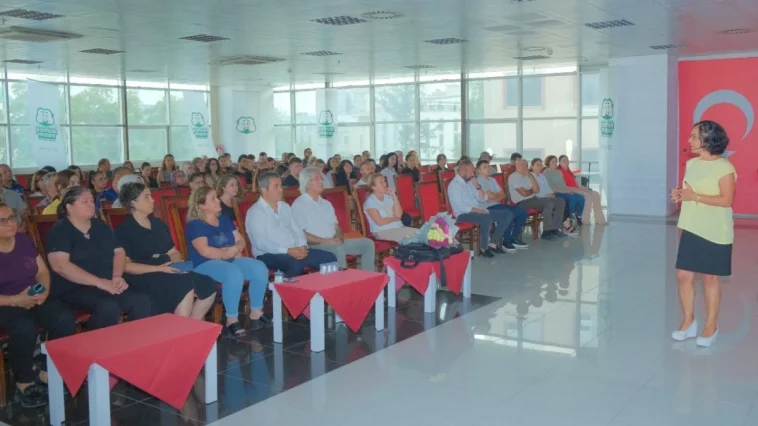 Serik Belediyesi’nden kurumsal gelişime yönelik eğitim programı