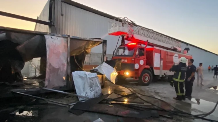 Serik'te işçilerin kaldığı konteynerde yangın çıktı