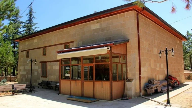 600 yıllık mihrap Kaleiçi’nde bulundu