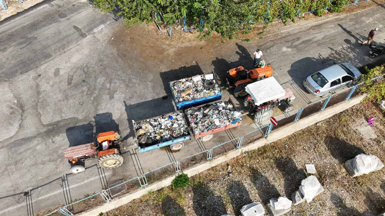 Perge Antik Kentinde çevre temizliği